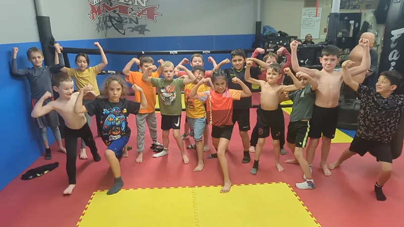 Kids kickboxing